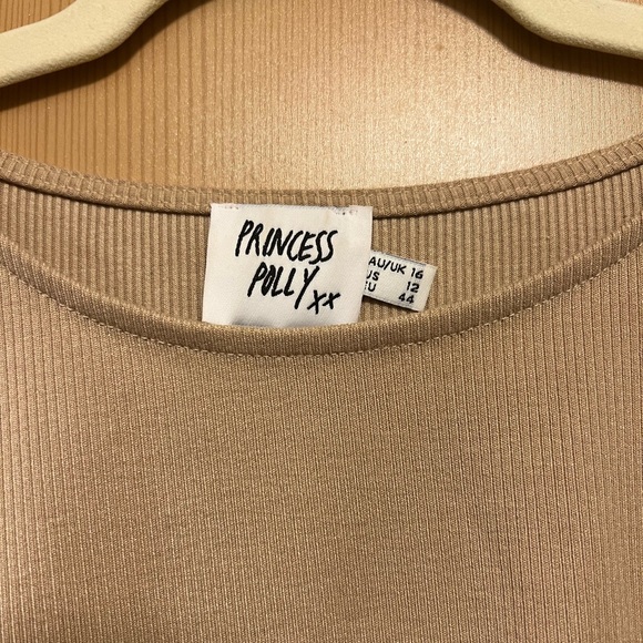 princess polly crop-ish top - Picture 3 of 3